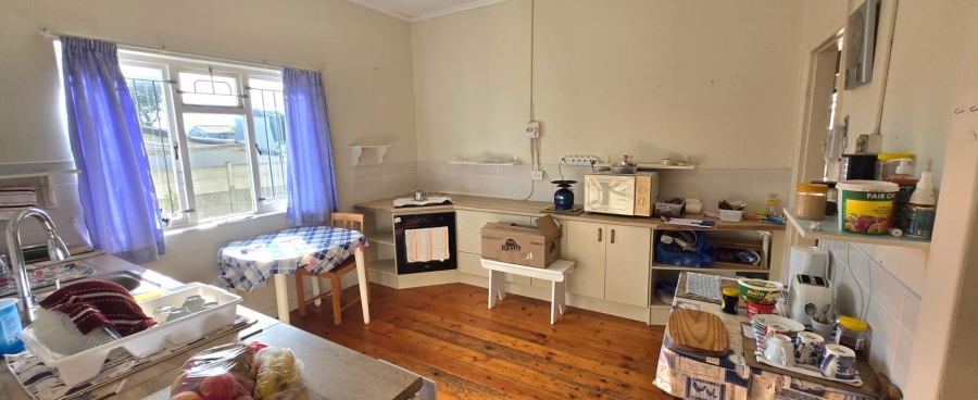 4 Bedroom Property for Sale in Gansbaai Central Western Cape